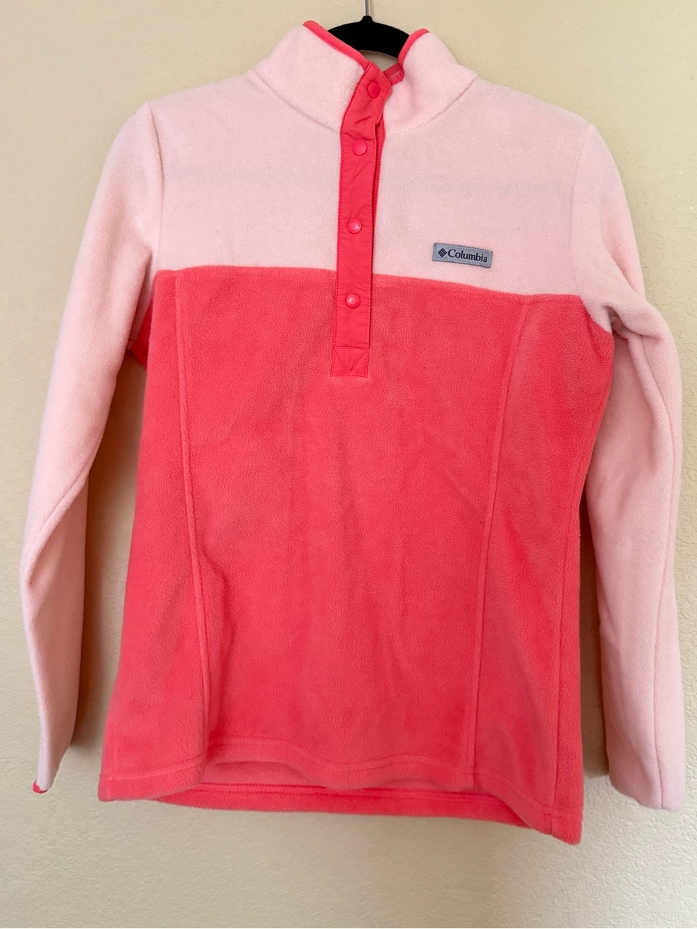 Columbia Women’s Pink Colorblock Fleece Pullover